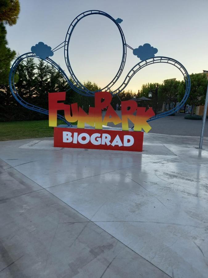Apartman Silva Biograd Na Moru Buitenkant foto